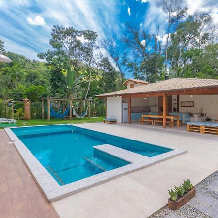 Casa em vila com piscina e acesso à cachoeira Araquari Exterior foto